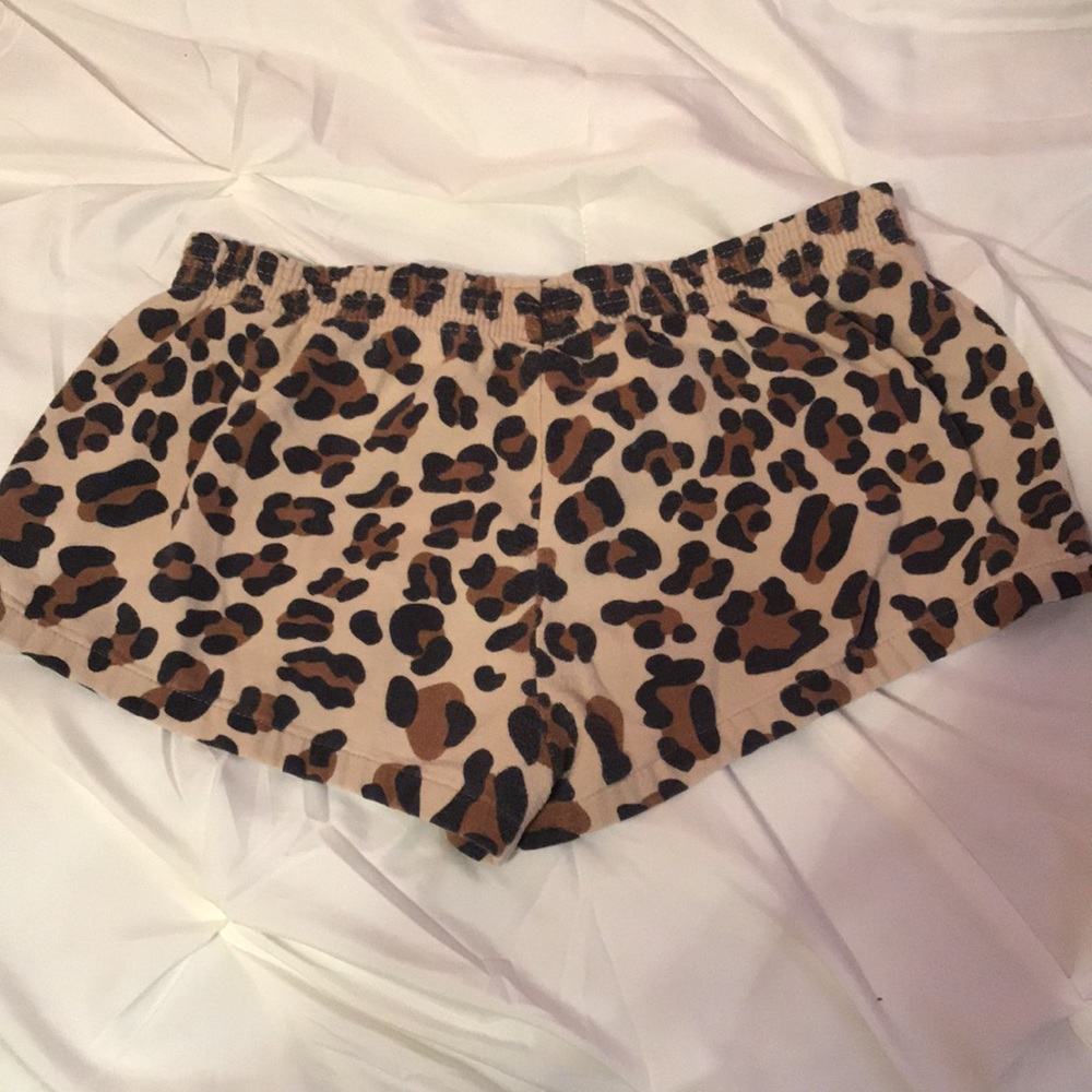 Pajama shorts - Picture 2 of 2